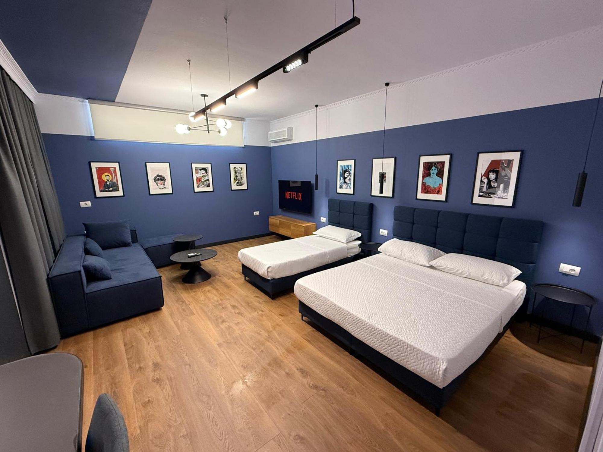 Tirana Days Free Parking Apartment Bagian luar foto